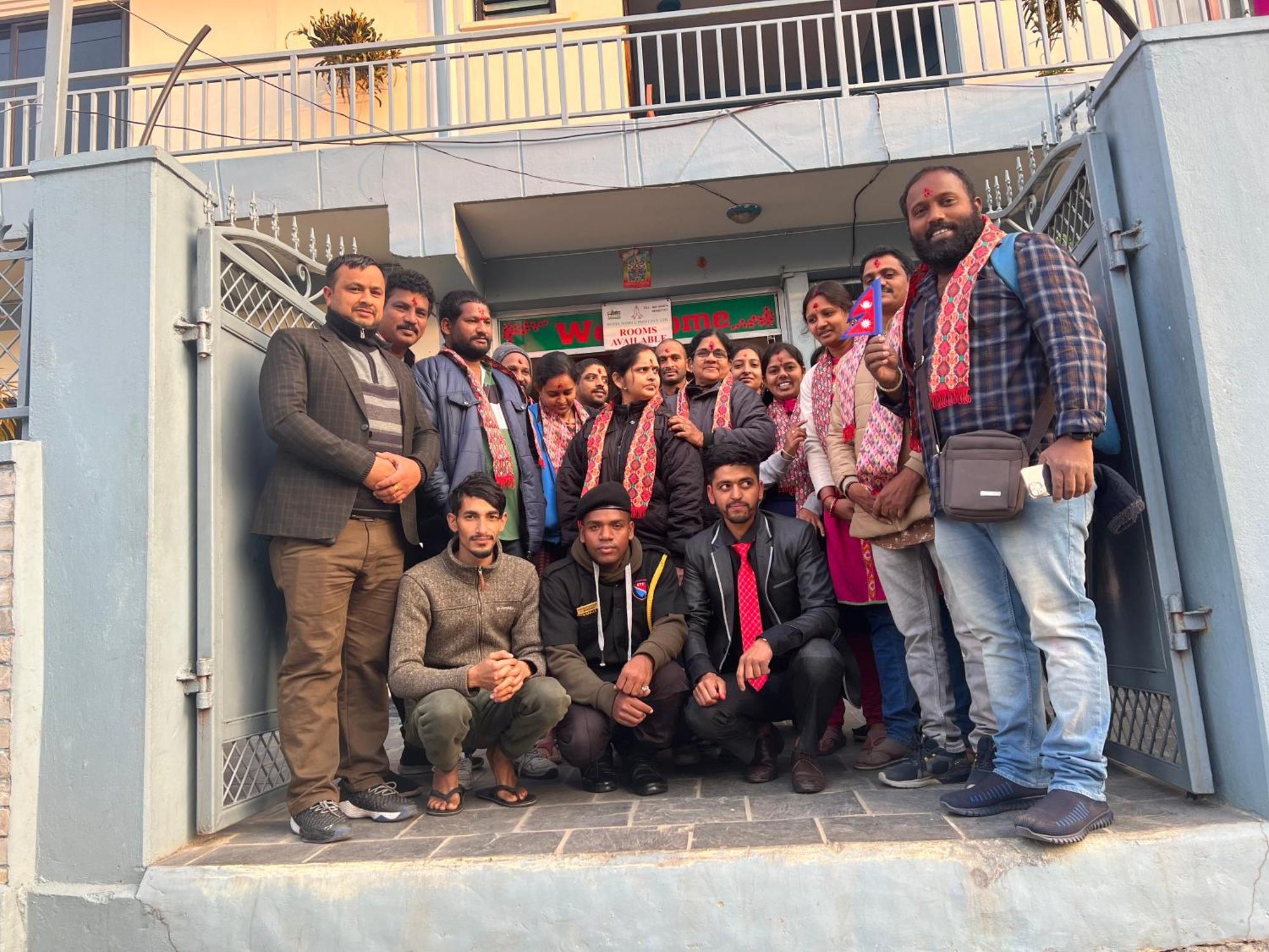 Hotel Middle Point Pvt Ltd Pokhara Exteriör bild